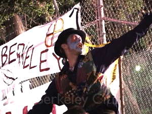 Cirkus Pandemonium at the Memorial Oak Grove